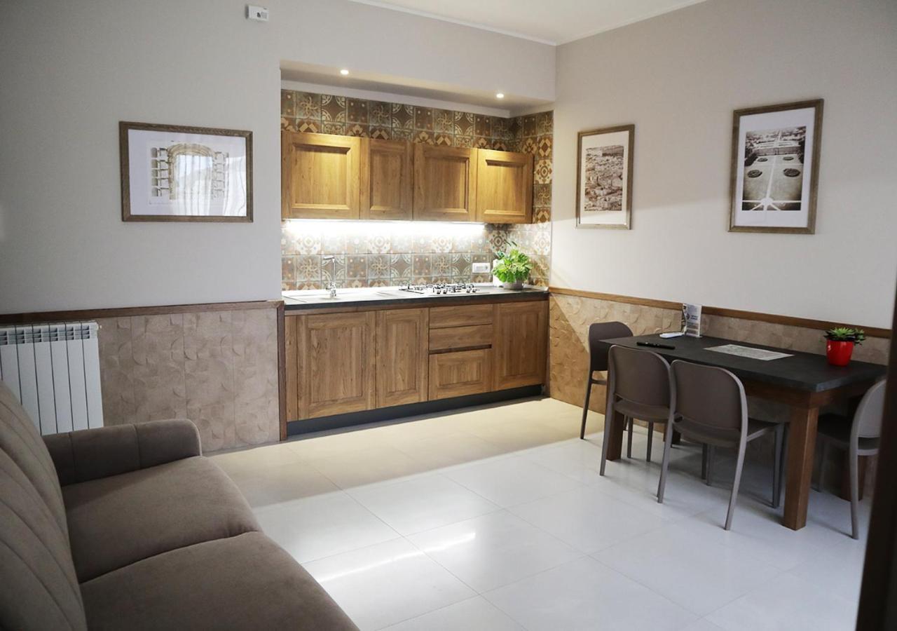 Residenza La Reggia Bed & Breakfast Касерта Екстериор снимка